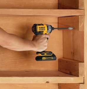 SLEEVE SCREW LOCK IMP RDY 2IN